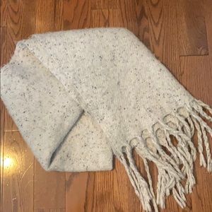 American Eagle cozy winter blanket scarf